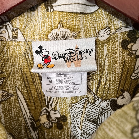 Mens Mickey Mouse Disney All Over Hawaiian Print Button Up Shirt Medium - Picture 5 of 8